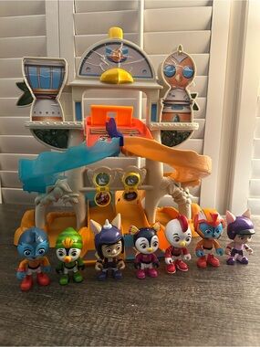 Nick Jr. Top Wing Lot Action Figures